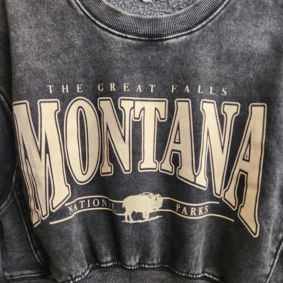 Garage- montana graphic crop sweatshirt - Picture 3 of 6